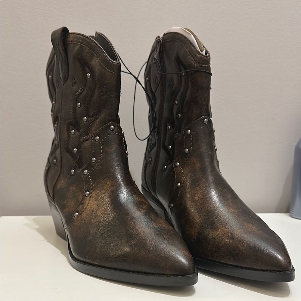 Lane Bryant Brown Studded Cowboy Style Ankle Booties - Picture 2 of 7